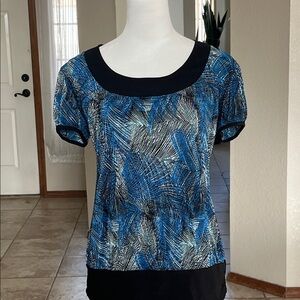Dressbarn Blue & Black Abstract Print Blouse | Size Medium | Short Sleeve Career